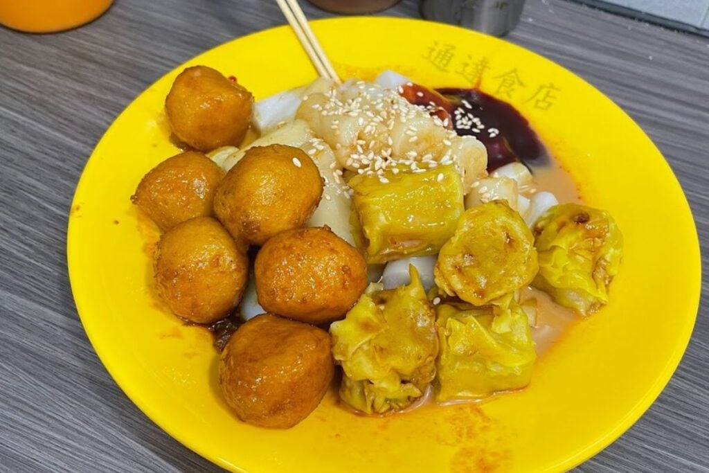 Cheap eats in Hong Kong you must try at least once 8 best cheap eats in hong kong Tung Tat Food Shop