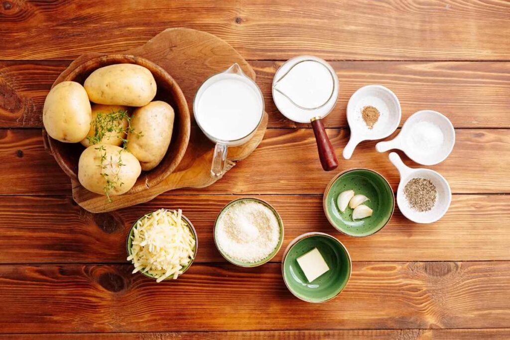 Creamy potato gratin dauphinois recipe – master the art of this decadent French potato bake 3 Creamy potato gratin dauphinois recipe – master the art of this decadent French potato bake