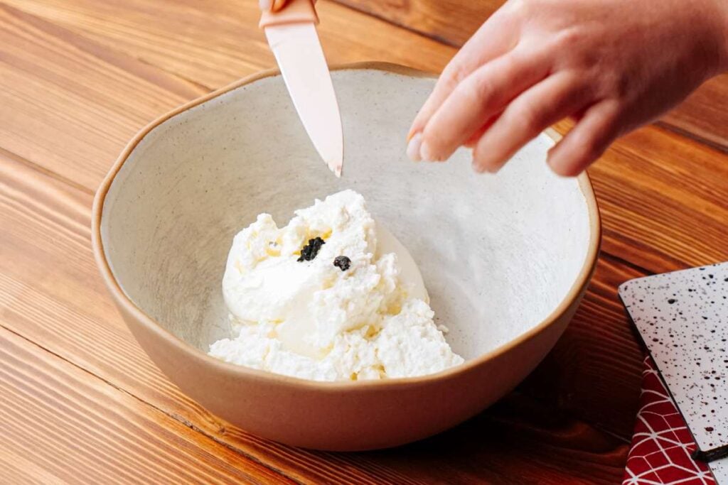 Foodie and tiramisu, Hong Kong