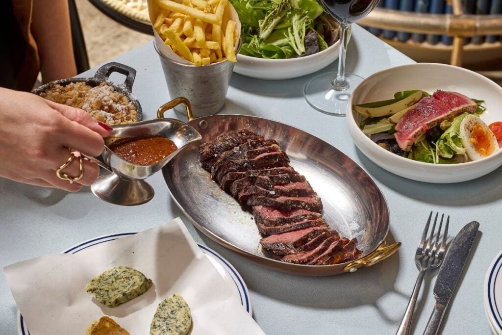 À Poêle launches unlimited steak frites deal on Tuesdays for HKD288 per person À Poêle unlimited steak frites deal on Tuesdays