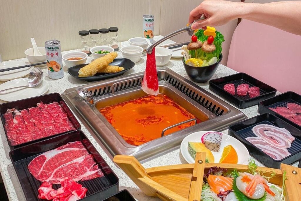 The best hotpot restaurants in Hong Kong, from Cantonese to Sichuan style 12 Beauty in The Pot best hotpot in Hong Kong