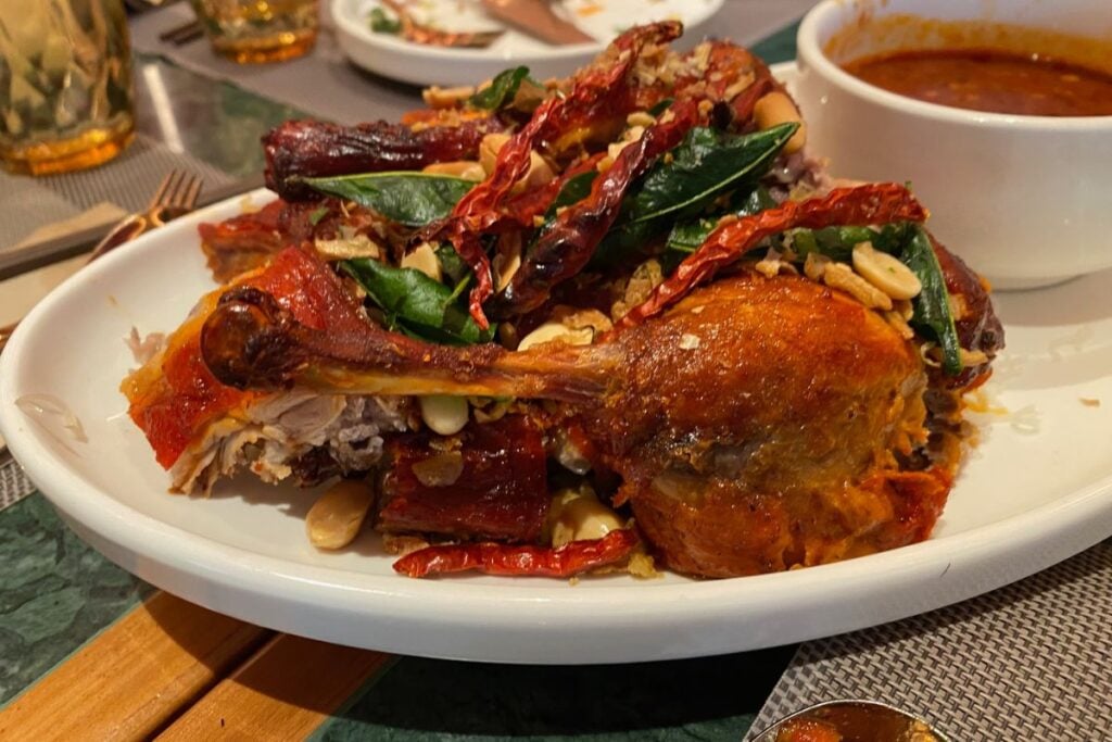 Ruên review: a solid Tsim Sha Tsui spot for economical Thai & Vietnamese fare 3 crispy duck Ruên review