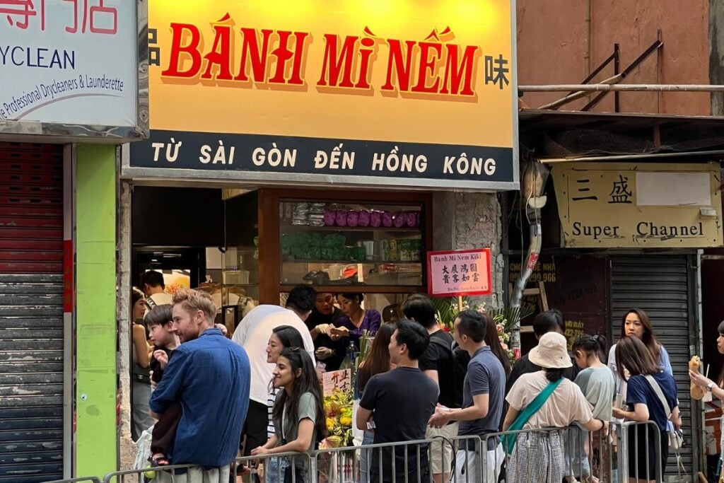 How Kiki Phung, a Vietnamese YouTuber in Hong Kong, came to open her viral shop, Banh Mi Nem 1 Banh Mi Nem Kiki Phung