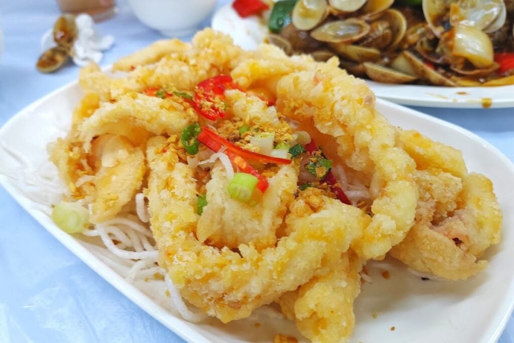 Where to eat and drink over 48 hours in Hong Kong for your next weekend trip 1 48 hours eating drinking Hong Kong itinerary weekend trip Kui