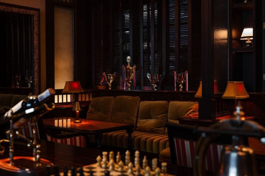 The 32 best bars in Hong Kong to try in 2025, from dive bars to fine mixology 30 32 best bars in Hong Kong Jack's Racquet Room