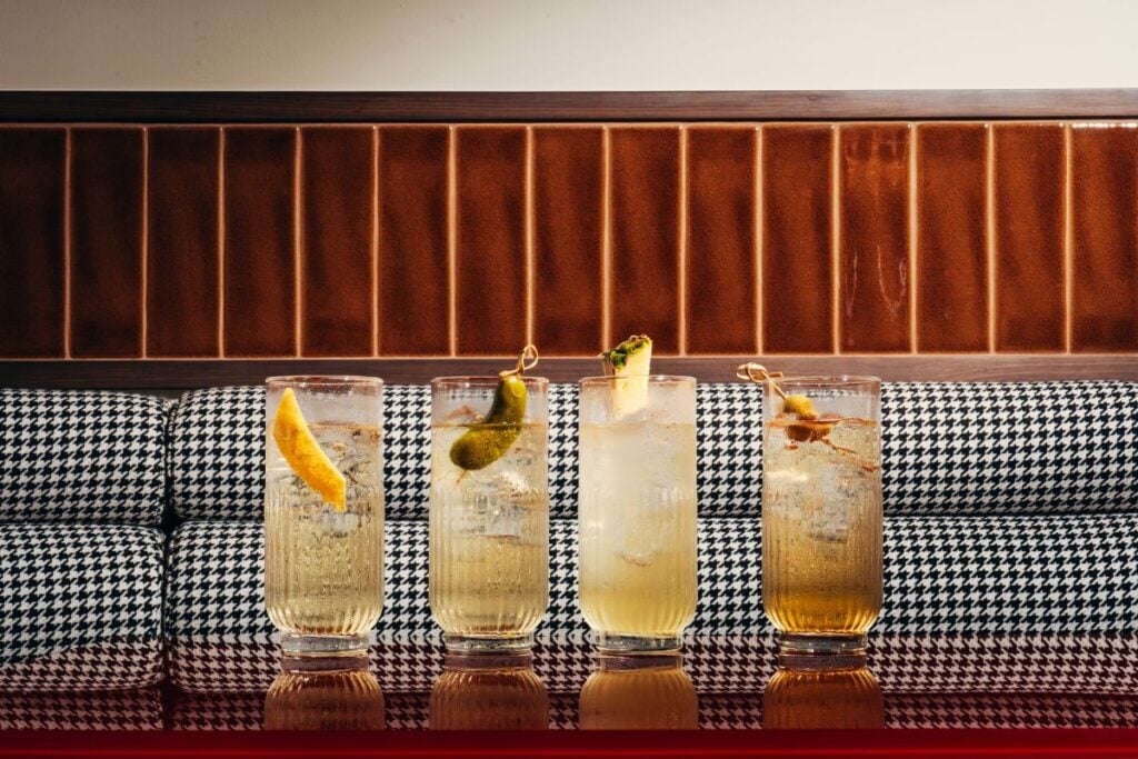 The 32 best bars in Hong Kong to try in 2025, from dive bars to fine mixology 31 32 best bars in Hong Kong RightSideUp