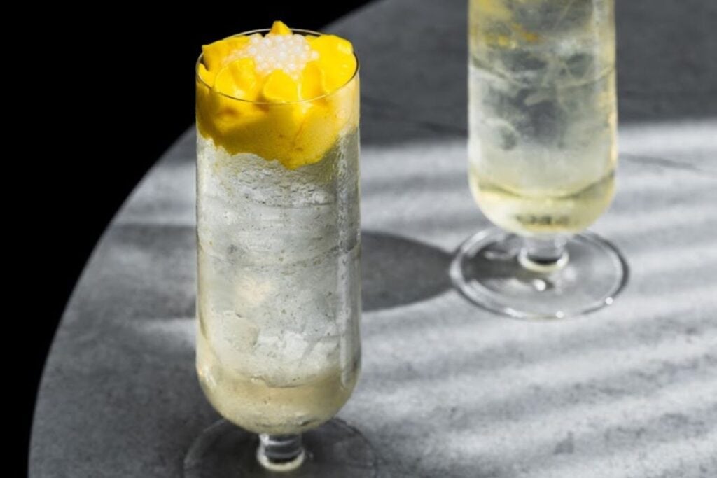 The 32 best bars in Hong Kong to try in 2025, from dive bars to fine mixology 29 32 best bars in Hong Kong Avoca