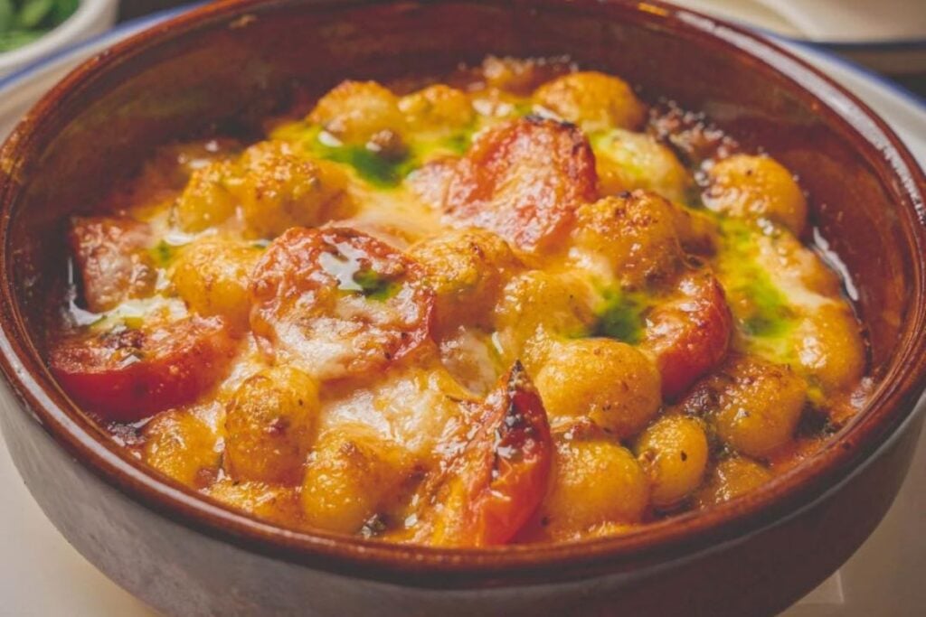 The best Italian restaurants in Hong Kong for great antipasti, meat, fish, and dolce 18 best Italian restaurants in Hong Kong Il Bel Paese