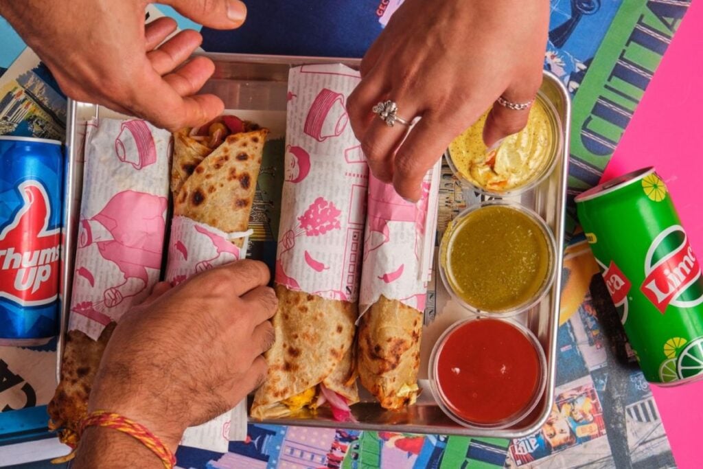 The best junk boat catering options for the hot summer season 3 best junk catering options Hong Kong Bengal Brothers