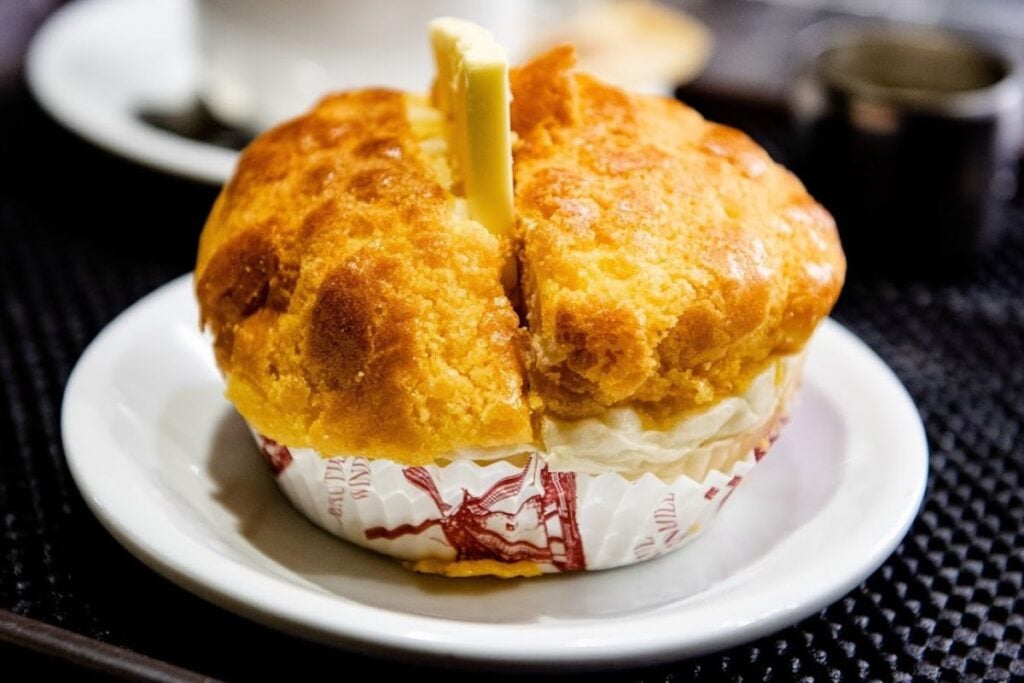 The best pineapple buns in Hong Kong 1 best pineapple buns Hong Kong Sai Kung Cafe & Bakery