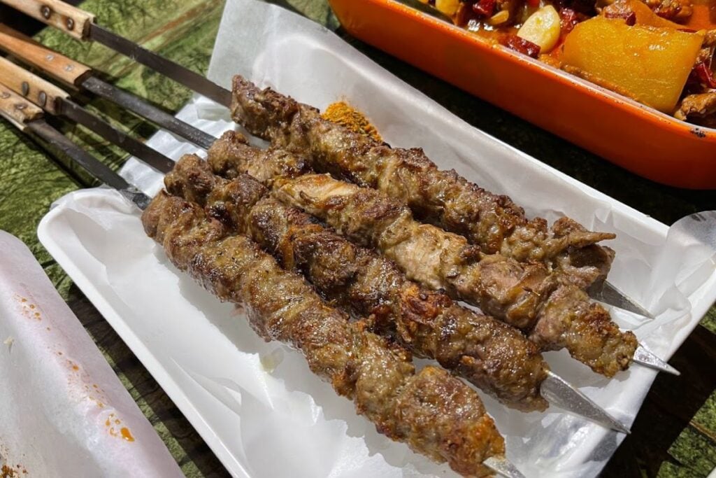 The best restaurants in Sai Ying Pun, from neighbourhood spots to destination dining 9 best restaurants in Sai Ying Pun Ba Yi