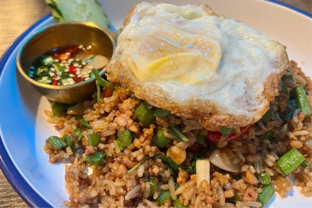 The best restaurants in Sai Ying Pun, from neighbourhood spots to destination dining 10 best restaurants in Sai Ying Pun Krua Walaiphan