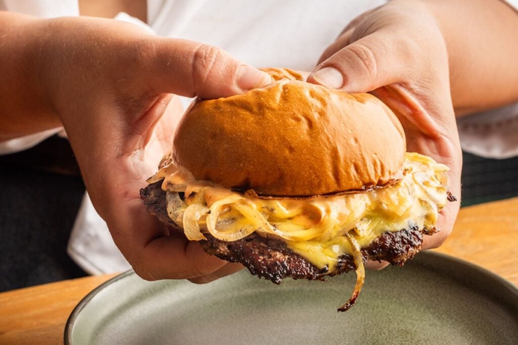 best restaurants Sheung Wan call me al smashed burger