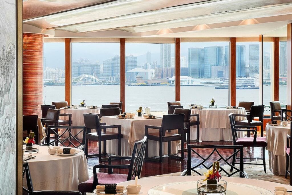 The best restaurants with a view in Hong Kong, from Victoria Harbour to the mountains 8 best restaurants view a view Hong Kong Lung King Heen